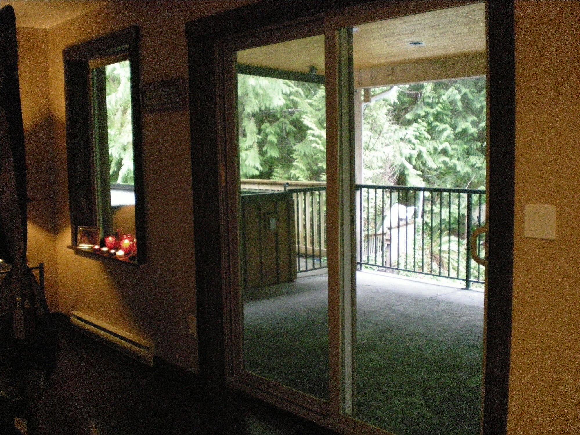 Bed and Breakfast Davis Brook Retreat Sechelt Exterior foto